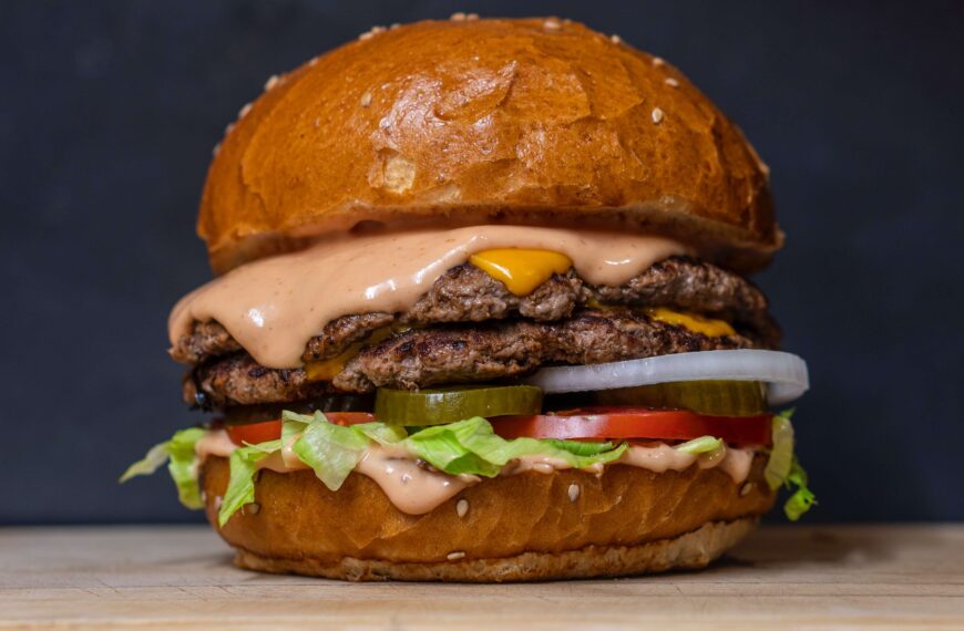Burger King Tailandia Lanza una Hamburguesa Épica