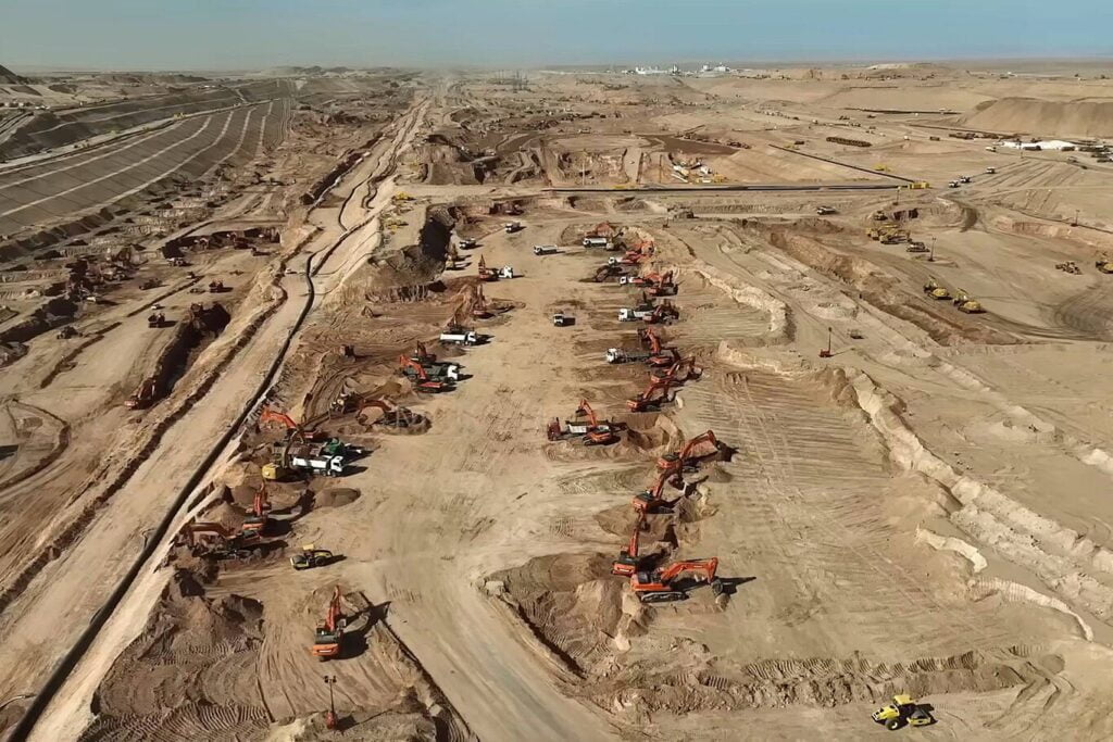 'The Line': El Desafío Arquitectónico de Arabia Saudí que Promete Revolucionar la Vida Urbana