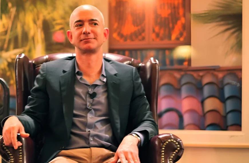 Jeff Bezos y la Regla de la Hora: Cómo Mantener las Mañanas Tranquilas Mejora tu Cerebro, Según la Neurociencia