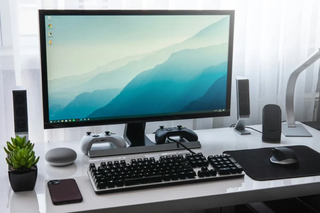 Win + CTRL + D